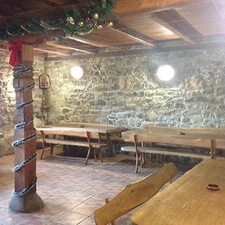 Hotel Pri Chakara