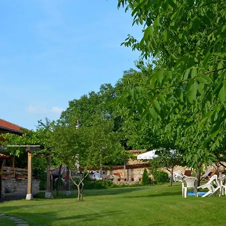 Pri Chakara 2* Arbanasi